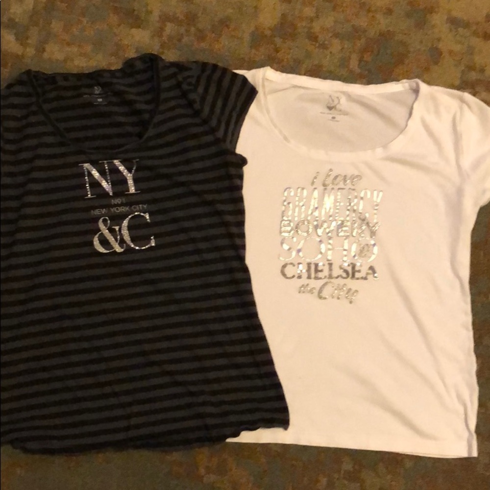 2 tee shirts